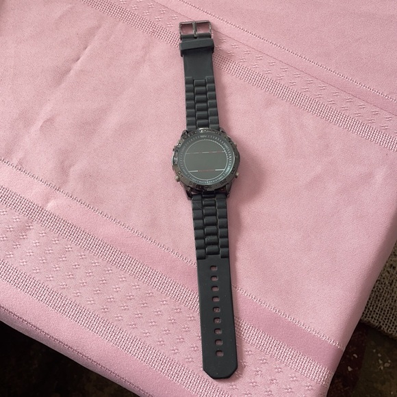 Mossimo Digital Wristwatch(A7) - Picture 5 of 7